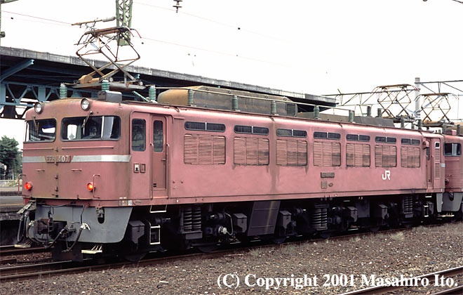 EF81 407