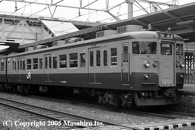 クハ115-652